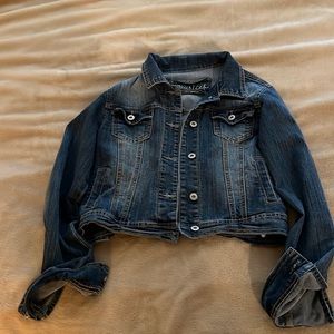 Cropped Jean jacket blue Medium, great condition! Maurice’s